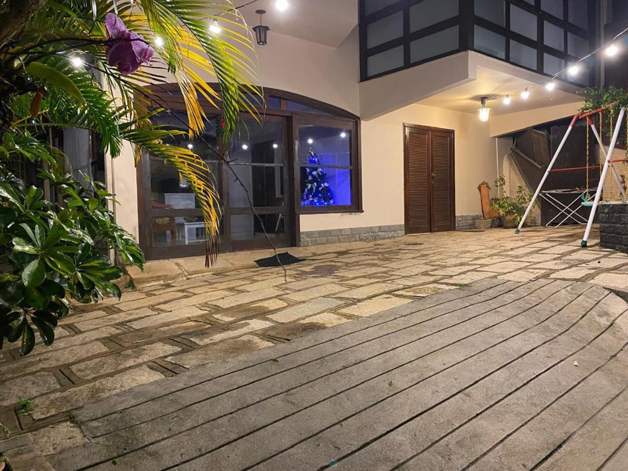 Aconchego De Itaipava - Casa De 3 Quartos, Equipada, Area Kids, Jacuzzi, Pet Friendly, Churrasqueira, Em Meio A Natureza E Proximo Ao Centro Do Bairro Петрополис Экстерьер фото