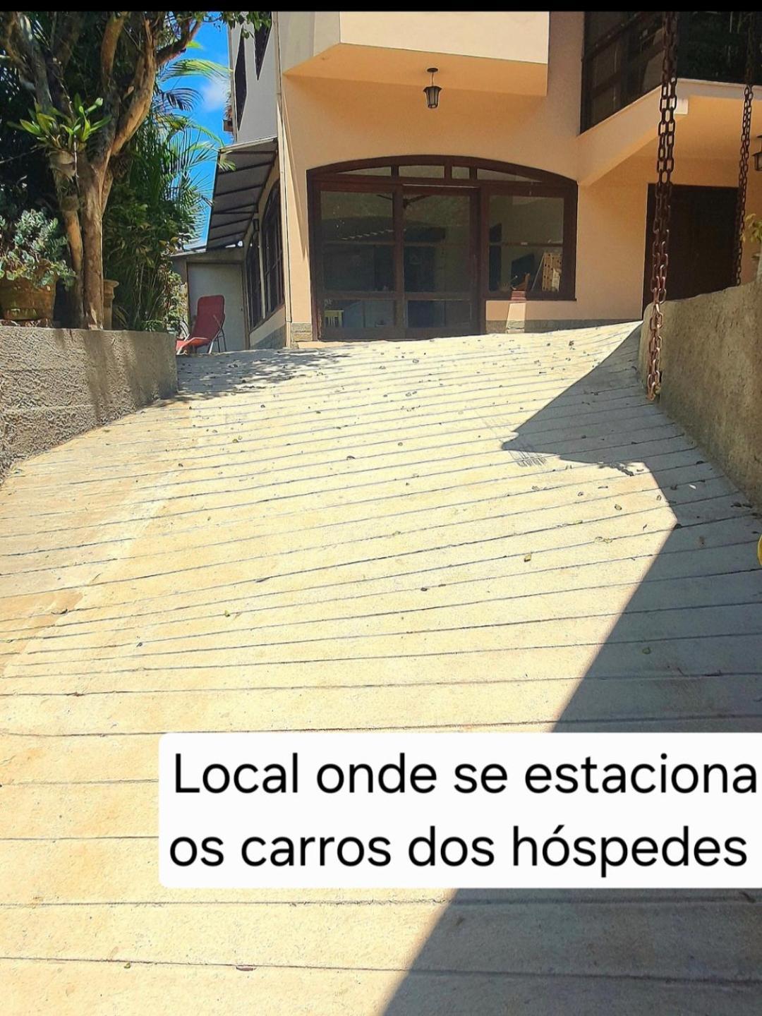 Aconchego De Itaipava - Casa De 3 Quartos, Equipada, Area Kids, Jacuzzi, Pet Friendly, Churrasqueira, Em Meio A Natureza E Proximo Ao Centro Do Bairro Петрополис Экстерьер фото